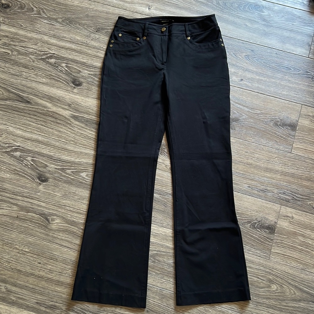 Womyn Black Jeans 🌷🌷🌺